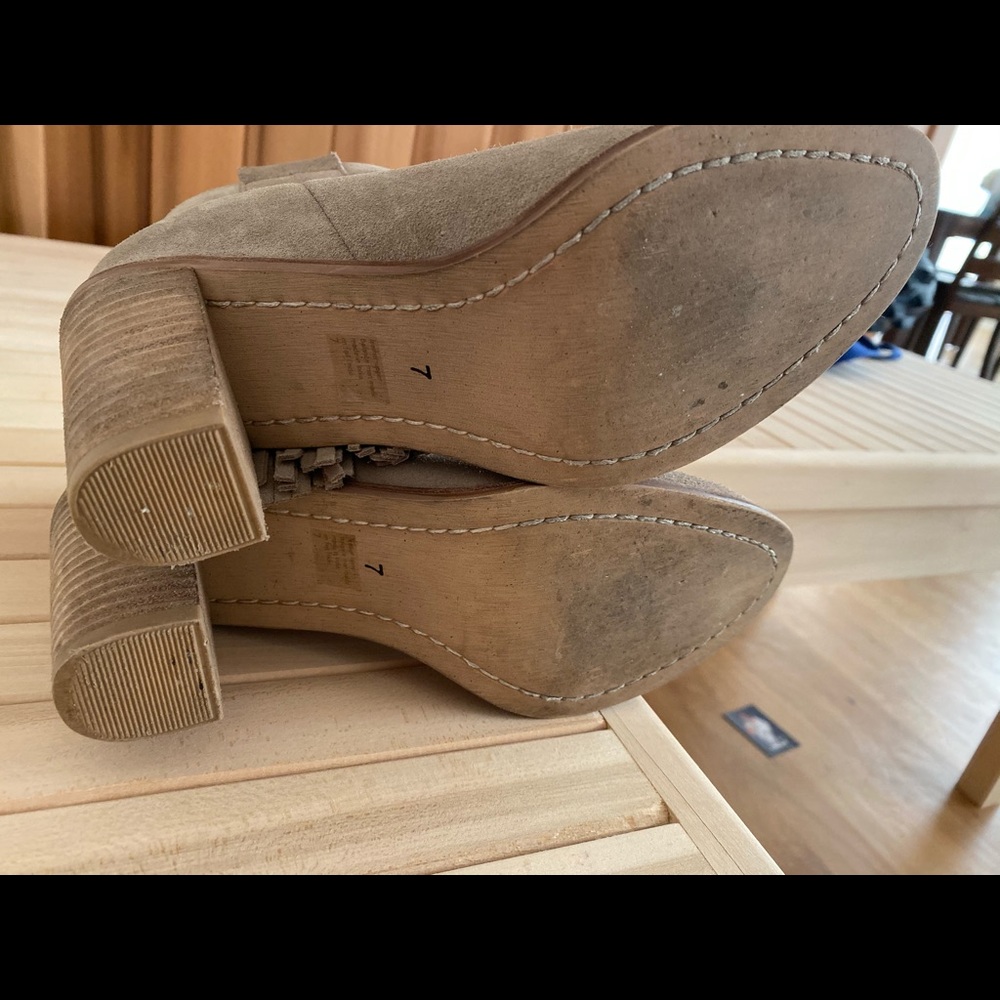 Seychelles Opening Night Ankle Bootie Size 7M - Picture 7 of 7